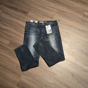 Men's Classic Blue Jeans Brands NWT 38X32 LEVI STRAUSS SIGNATURE